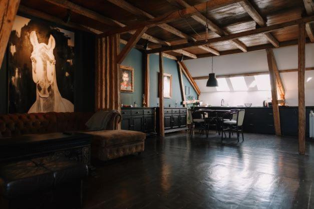 Gallery Loft Piatra Neamt Luaran gambar